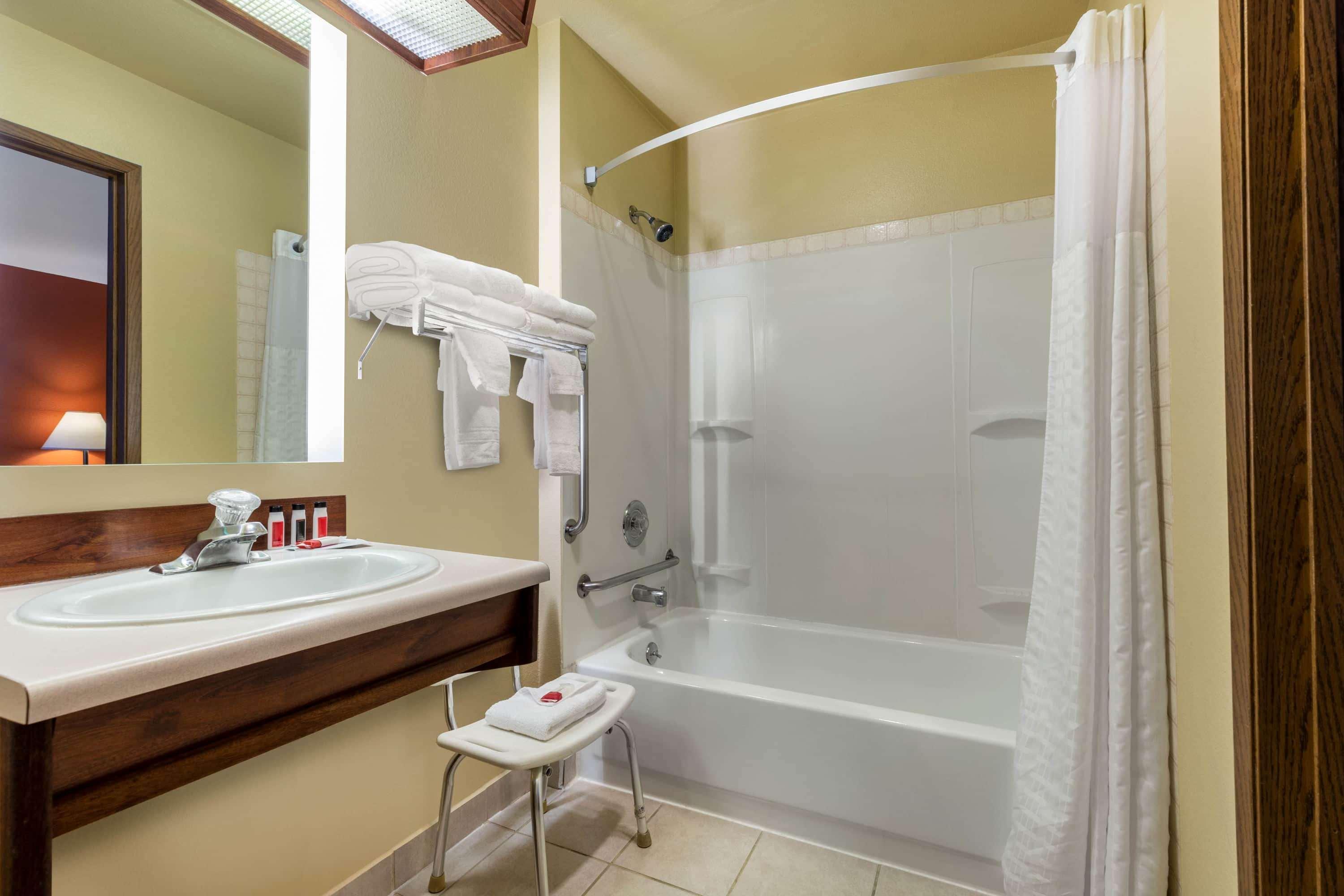 Howard Johnson By Wyndham Leavenworth Esterno foto